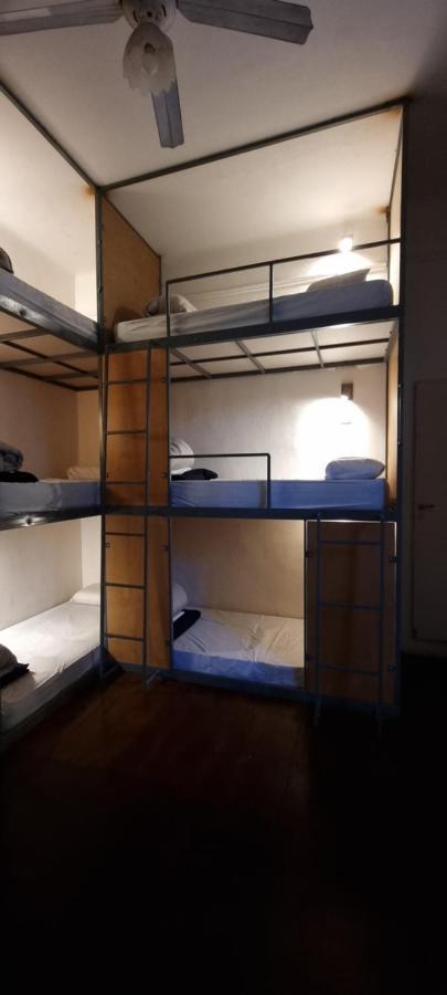 Katana Capsule Hostel Мендоса Екстер'єр фото